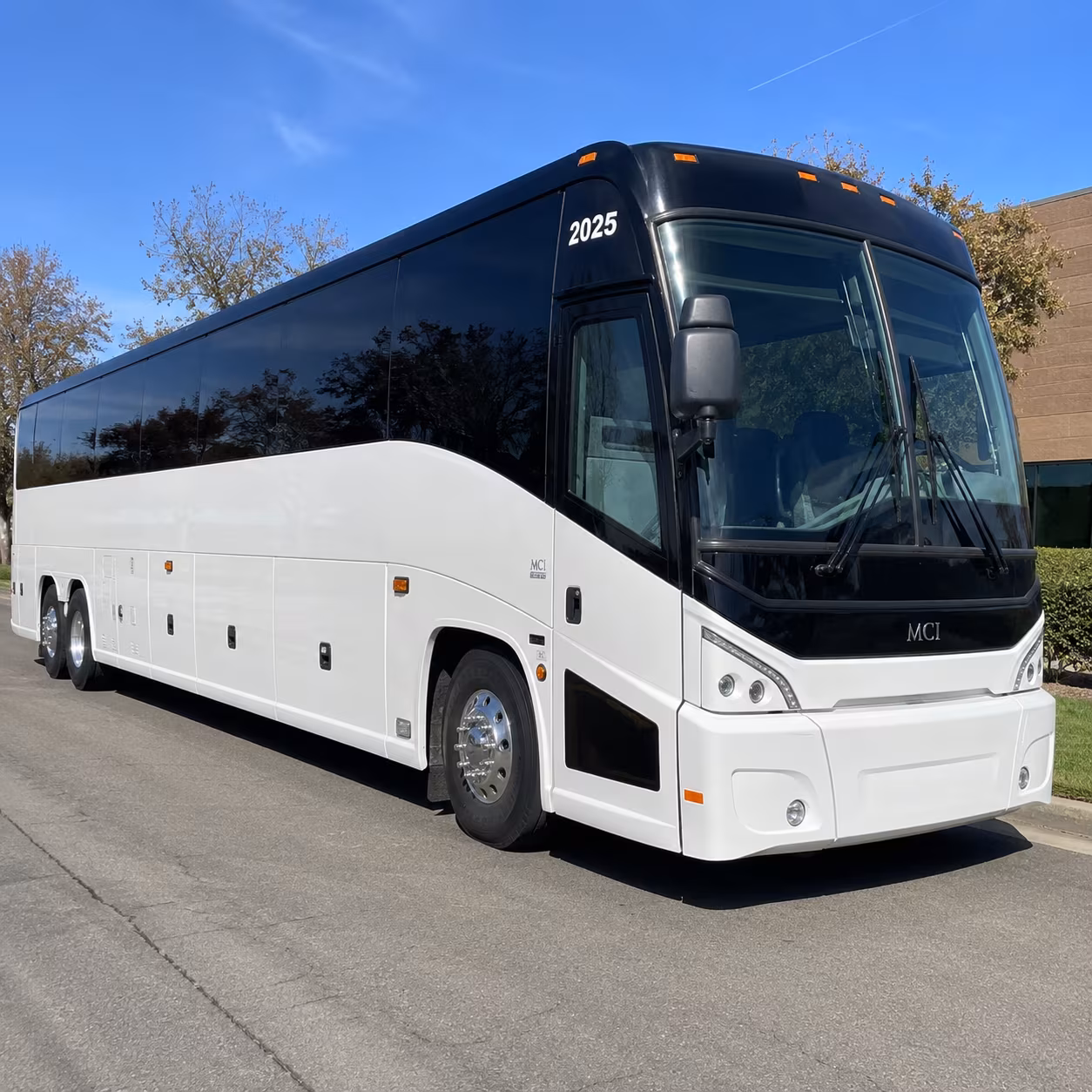 convention and conference shuttle buses to the phoenix convention center